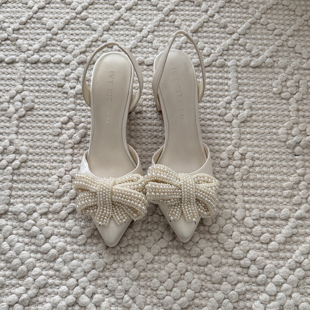 Ivy City Co Cream Slingback Heels with Pearl Bow